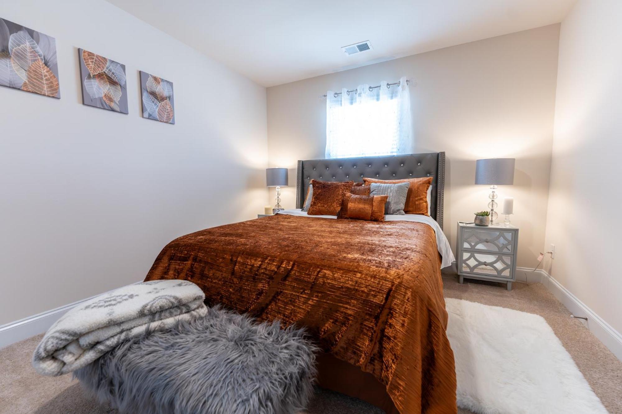 Luxury Bedroom With Private Bath Hampton Extérieur photo